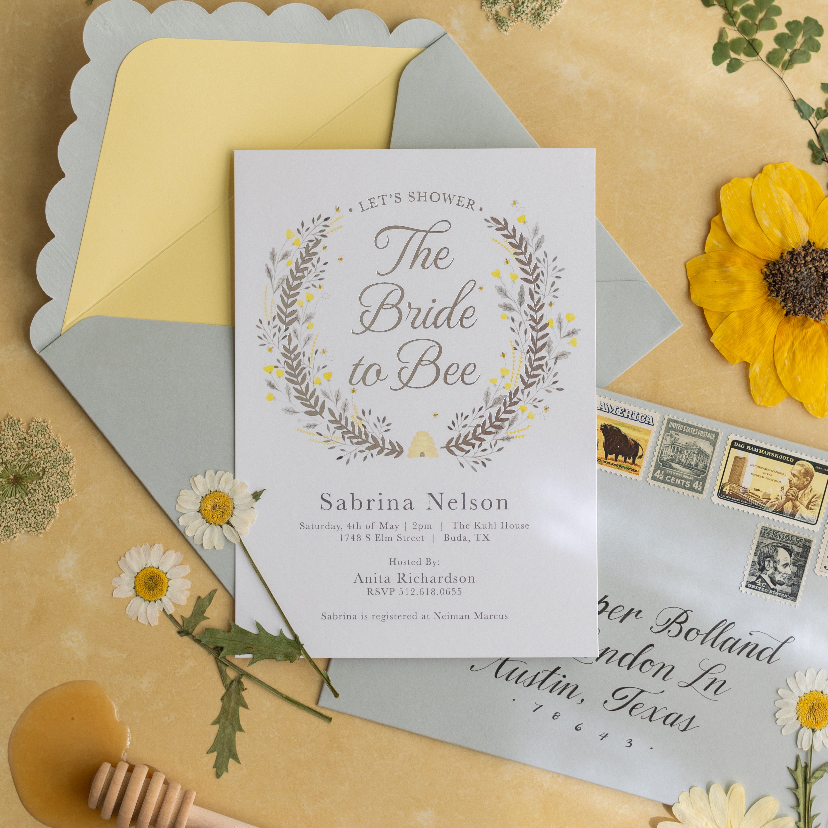 Bride to BEE Bridal Shower Invitation + Envelope | Pack of 10