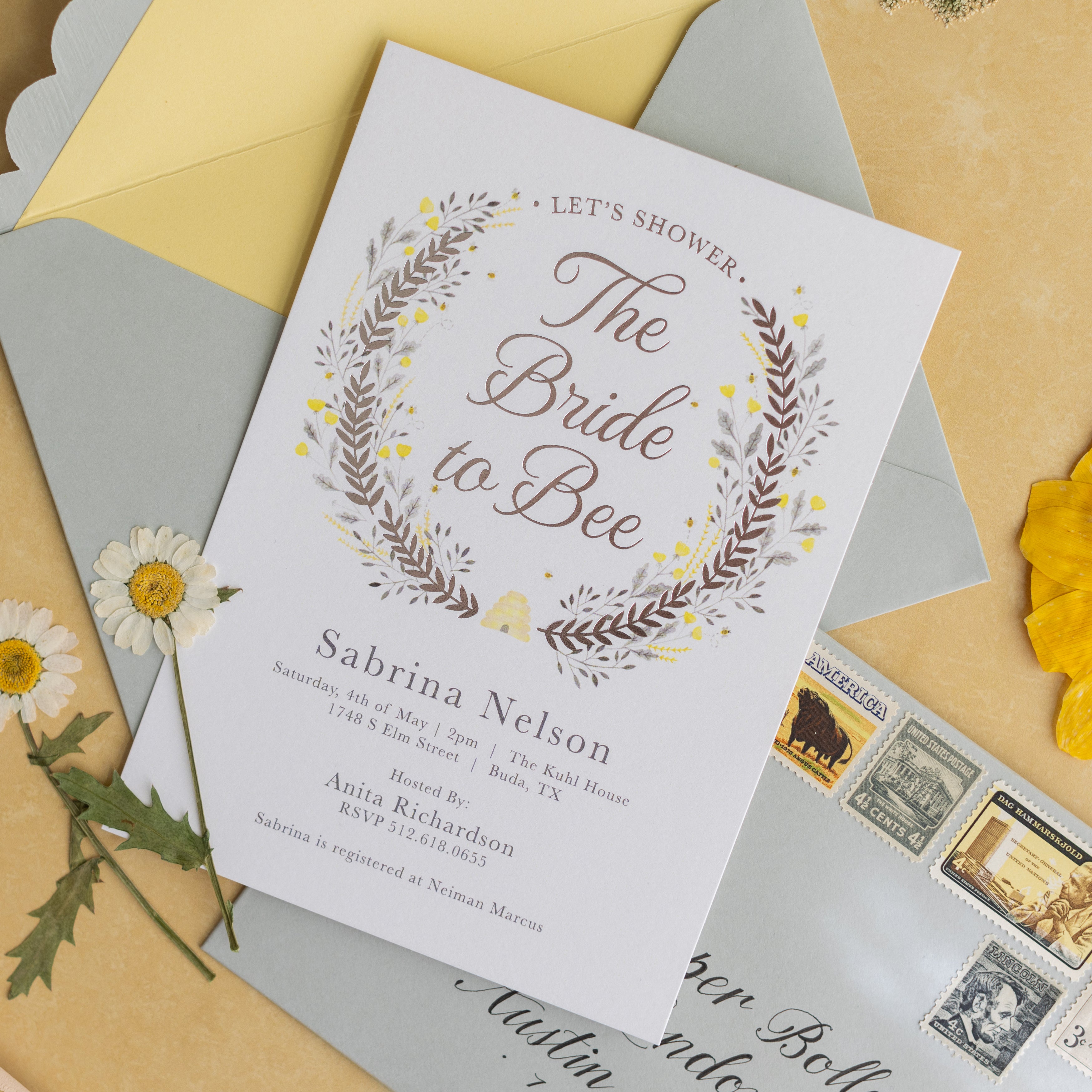 Bride to BEE Bridal Shower Invitation + Envelope | Pack of 10